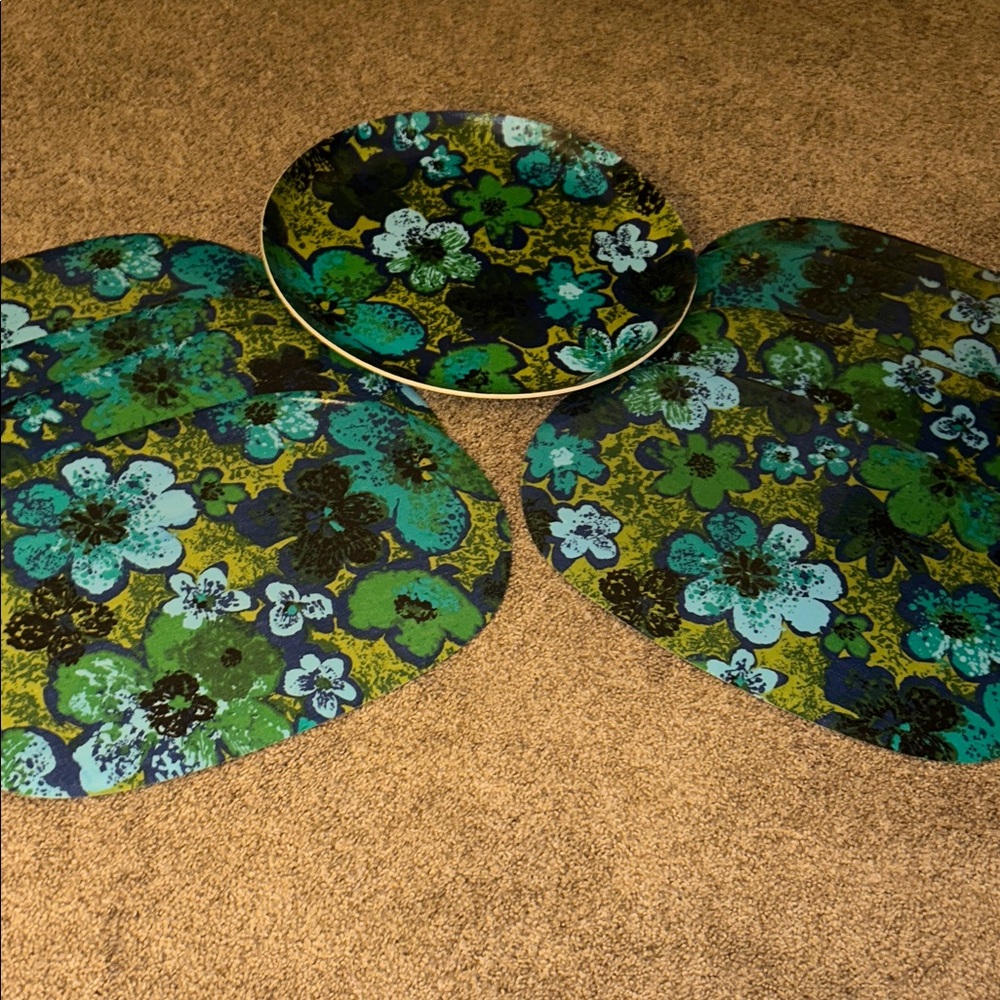 Set of MCM inspired (8) floral placemats and tray